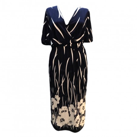 Rochie cu maneca,  Dana